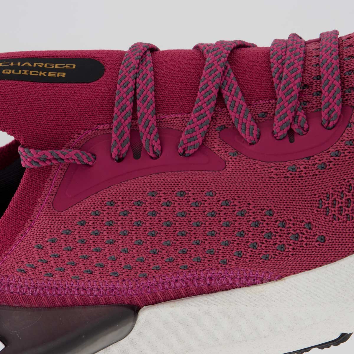 Tênis Under Armour Charged Quicker Feminino Bordô Vermelho 7