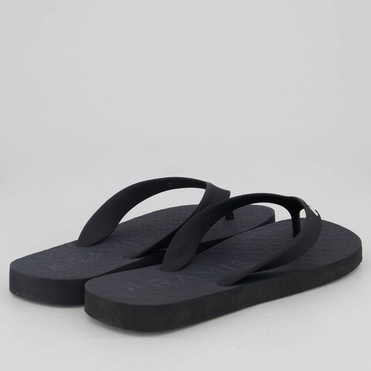 Chinelo Aramis Logo Preto Preto 4