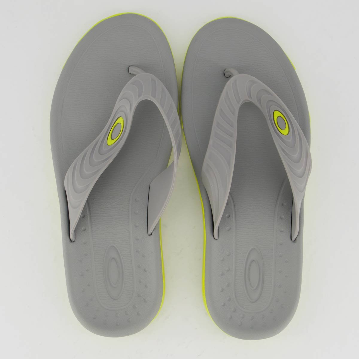 Chinelo Oakley Crowd Cinza Claro Cinza 1