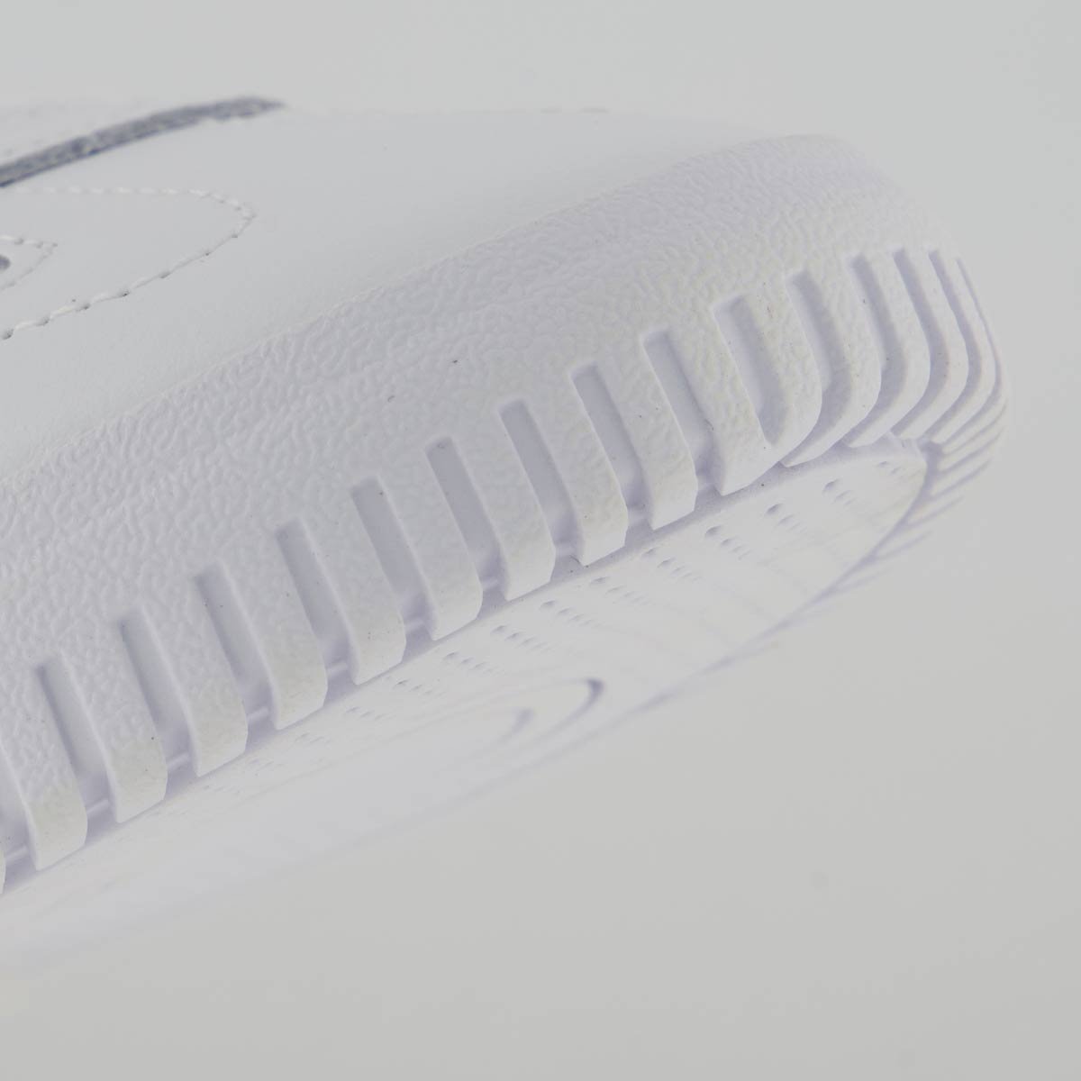 Tênis Puma Club 5V5 Branco Branco 8