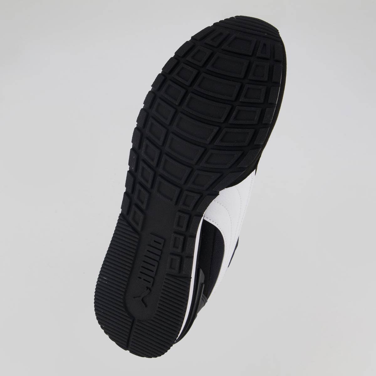 Tênis Puma ST Runner V4 Mesh Preto e Branco Preto/Branco 5