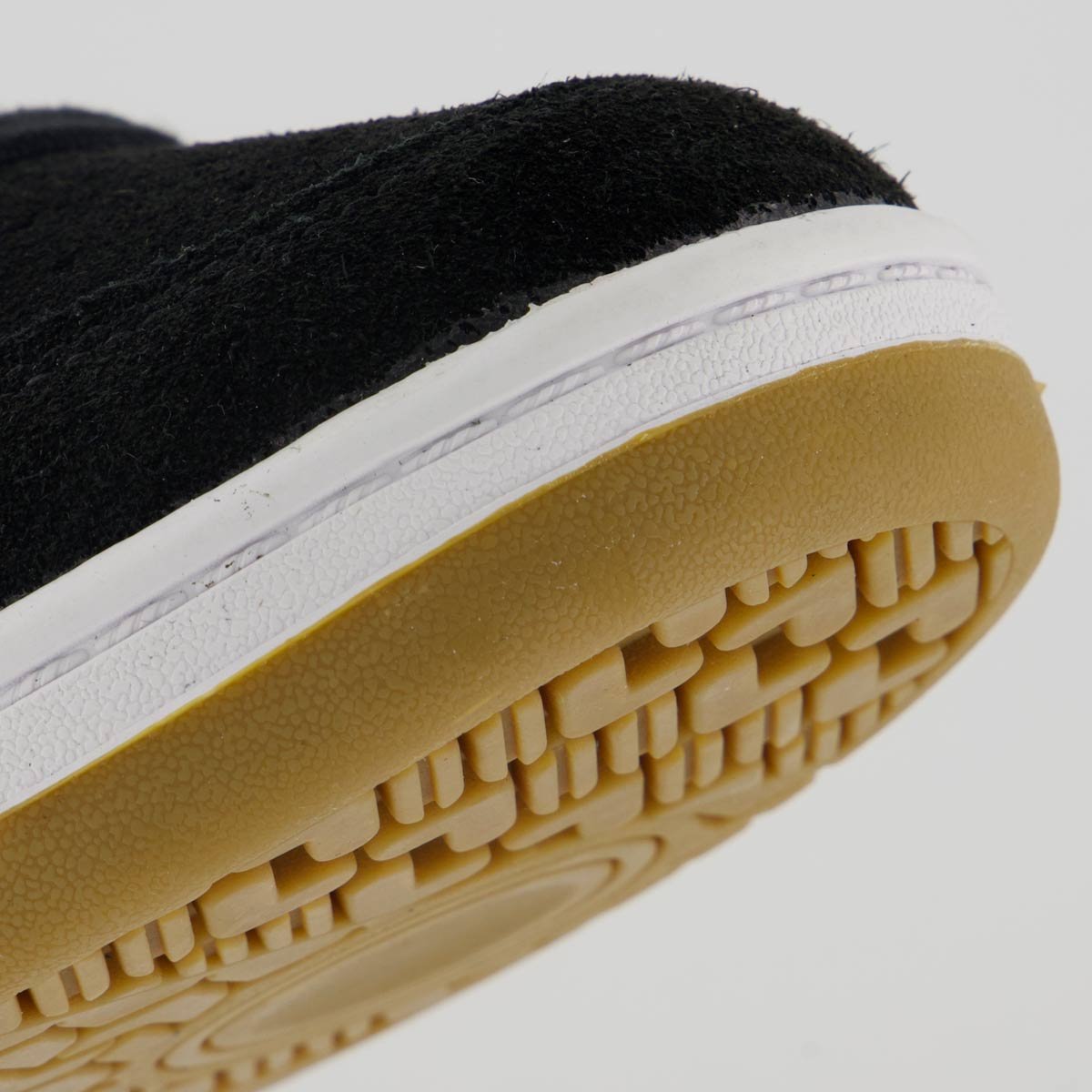 Tênis Fila Tennis 88 Legacy Feminino Preto e Branco Preto/Branco 8