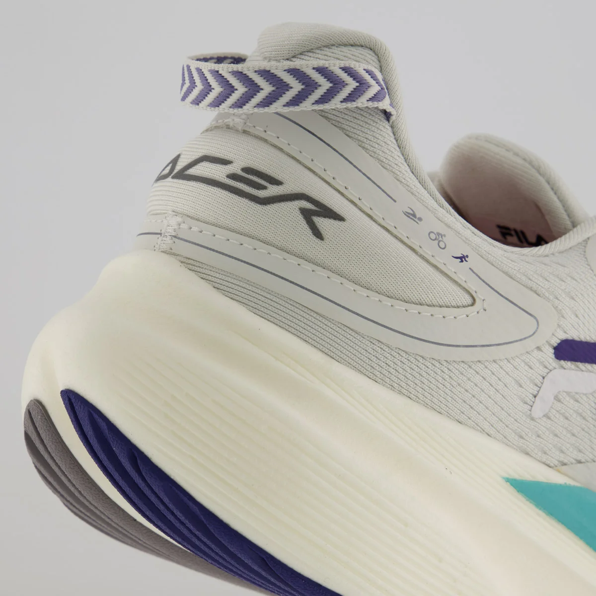 Tênis Fila Racer T2 Extreme Off White e Azul Branco/Azul 6