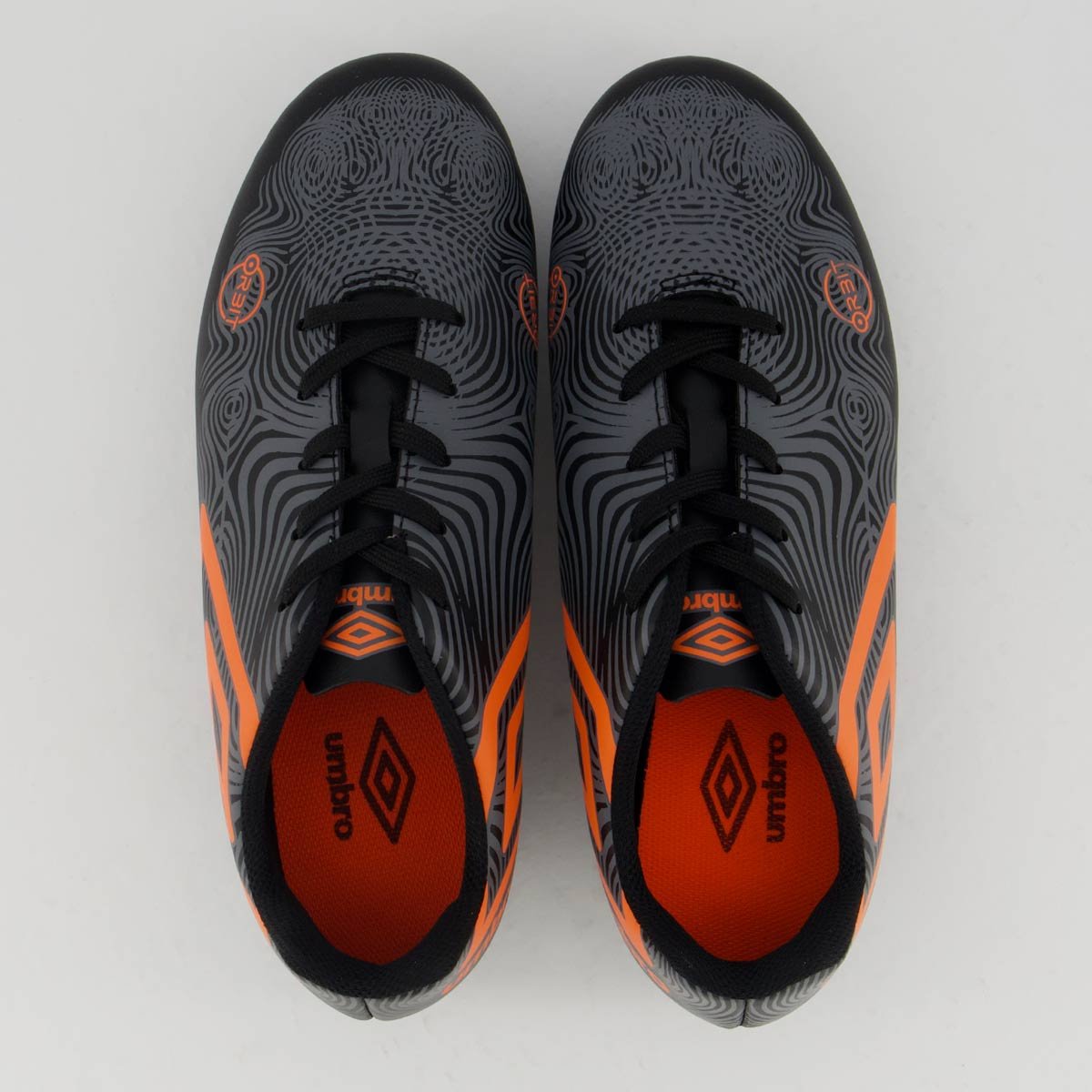 Chuteira Umbro Orbit Campo Juvenil Preta e Laranja Preto/Laranja 4