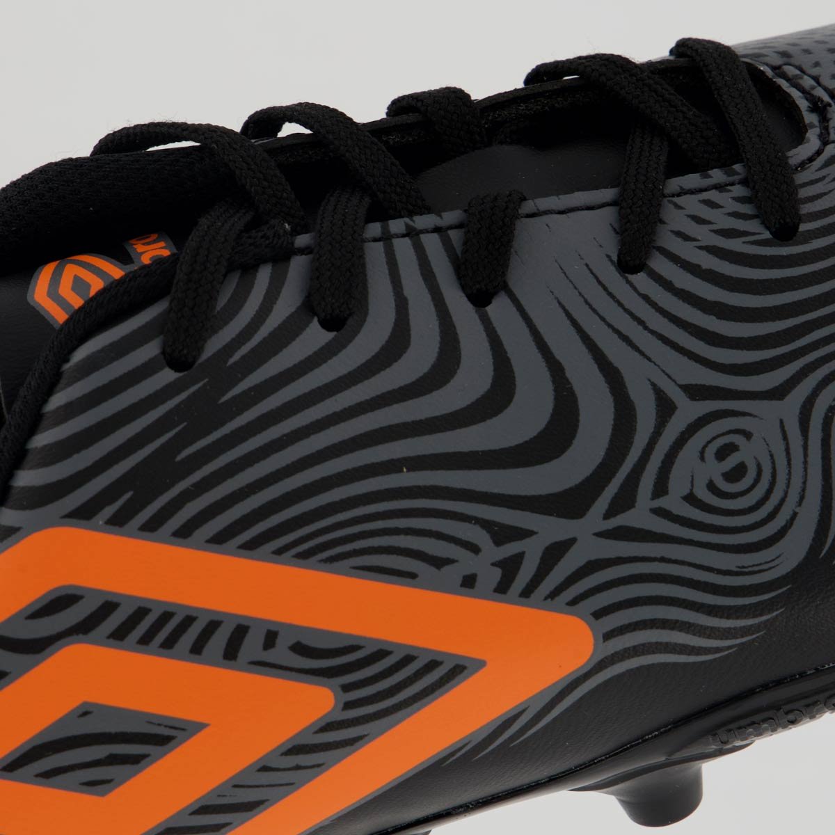 Chuteira Umbro Orbit Campo Juvenil Preta e Laranja Preto/Laranja 7