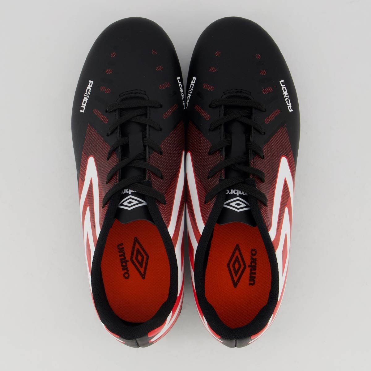 Chuteira Umbro Action Campo Juvenil Preta Preto 4