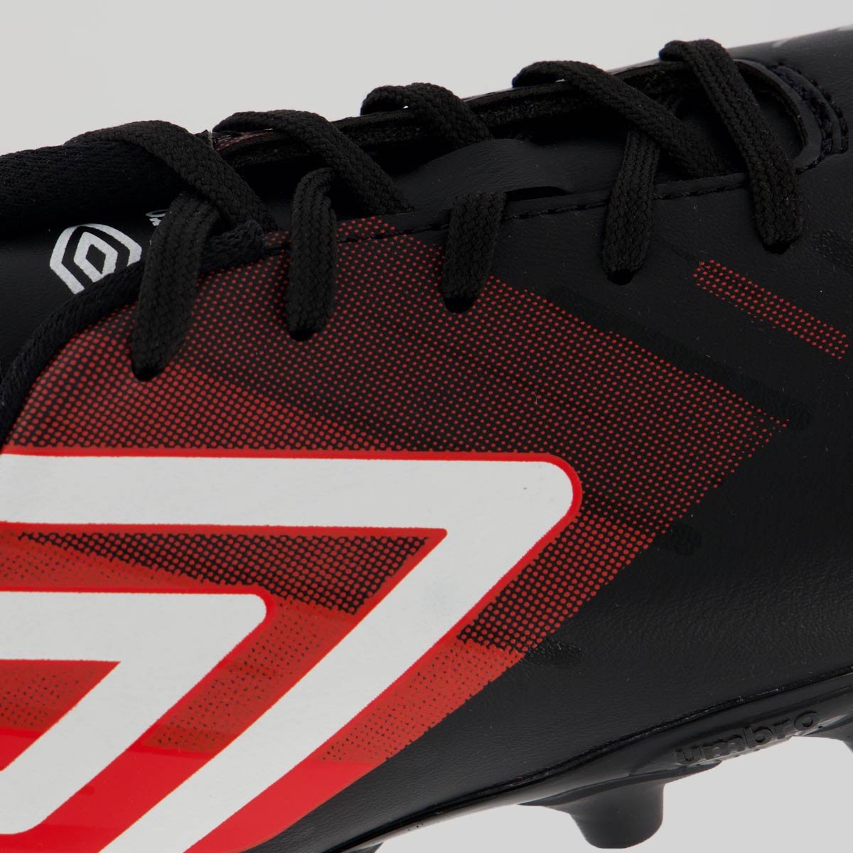 Chuteira Umbro Action Campo Juvenil Preta Preto 7