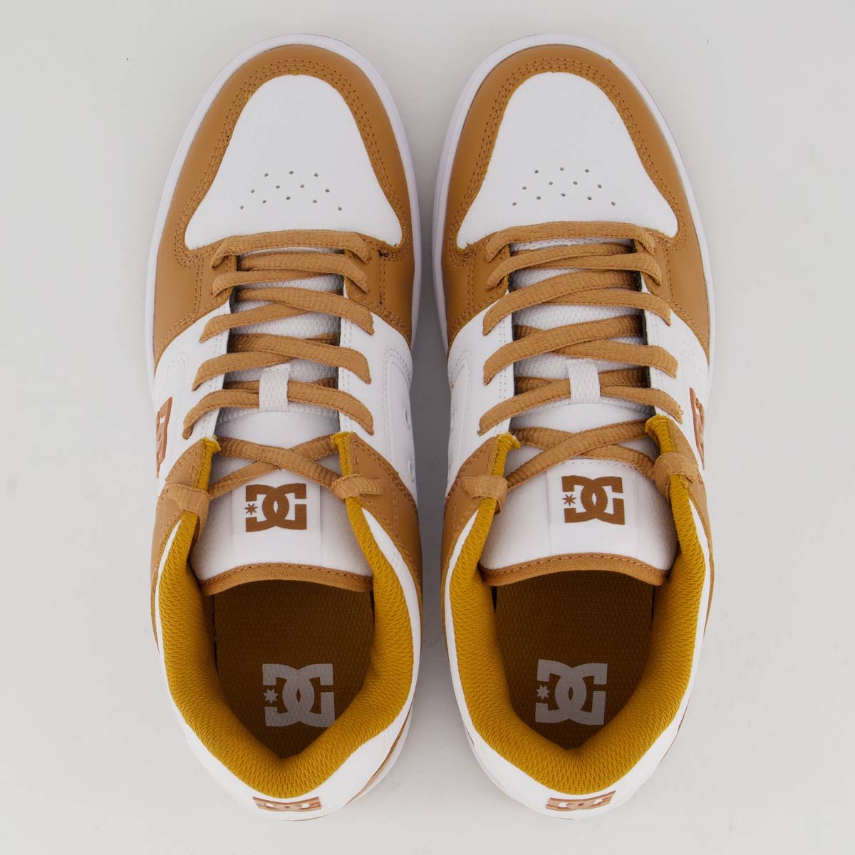 Tênis DC Manteca 4 Branco e Marrom Branco/Marrom 4