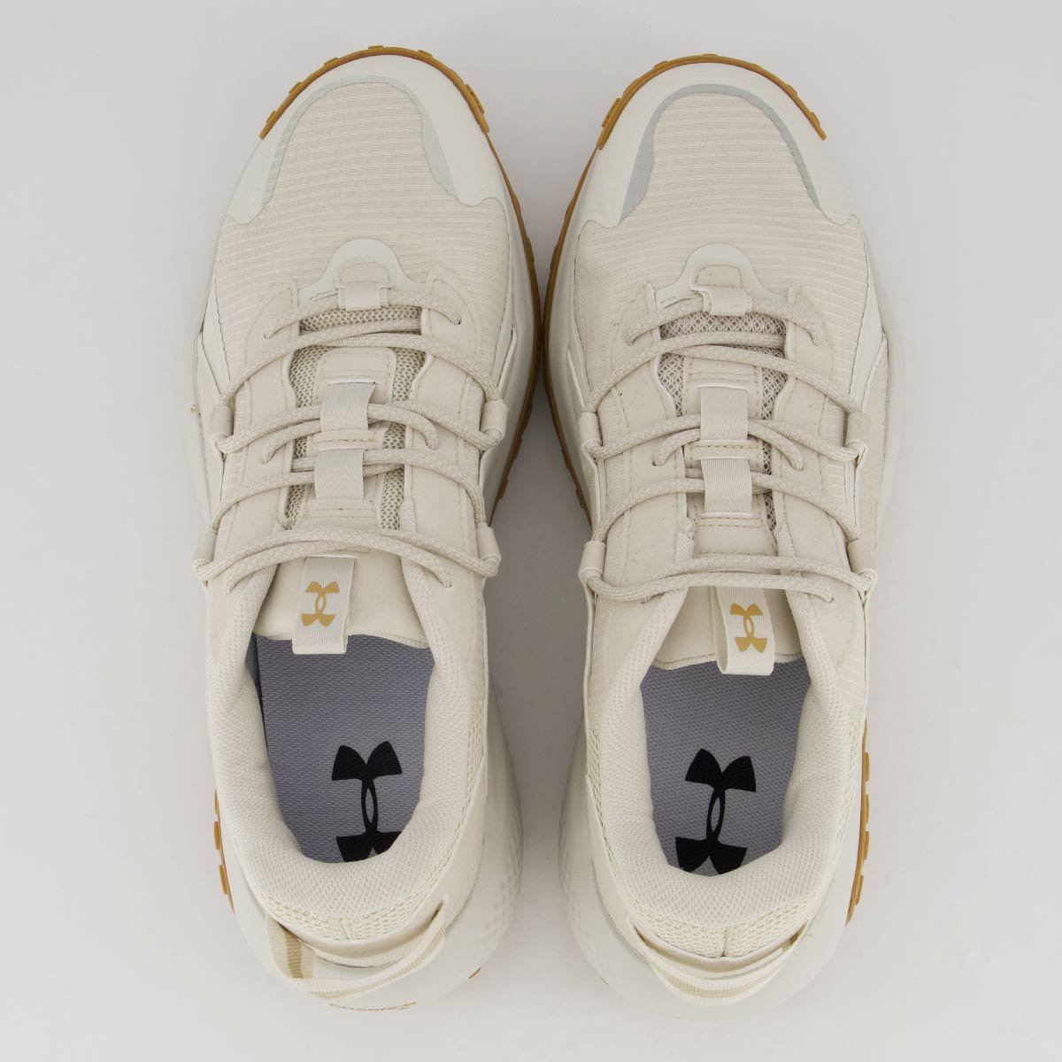 Tênis Under Armour Charged Arise Off White Branco 4