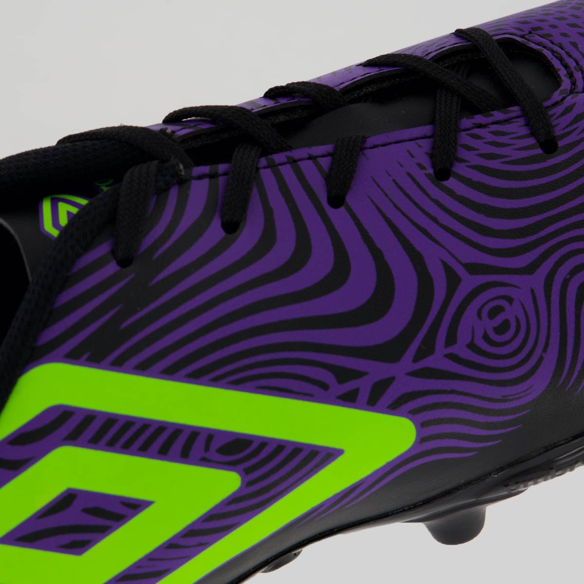 Chuteira Umbro Orbit Campo Preta e Verde Preto/Verde 7