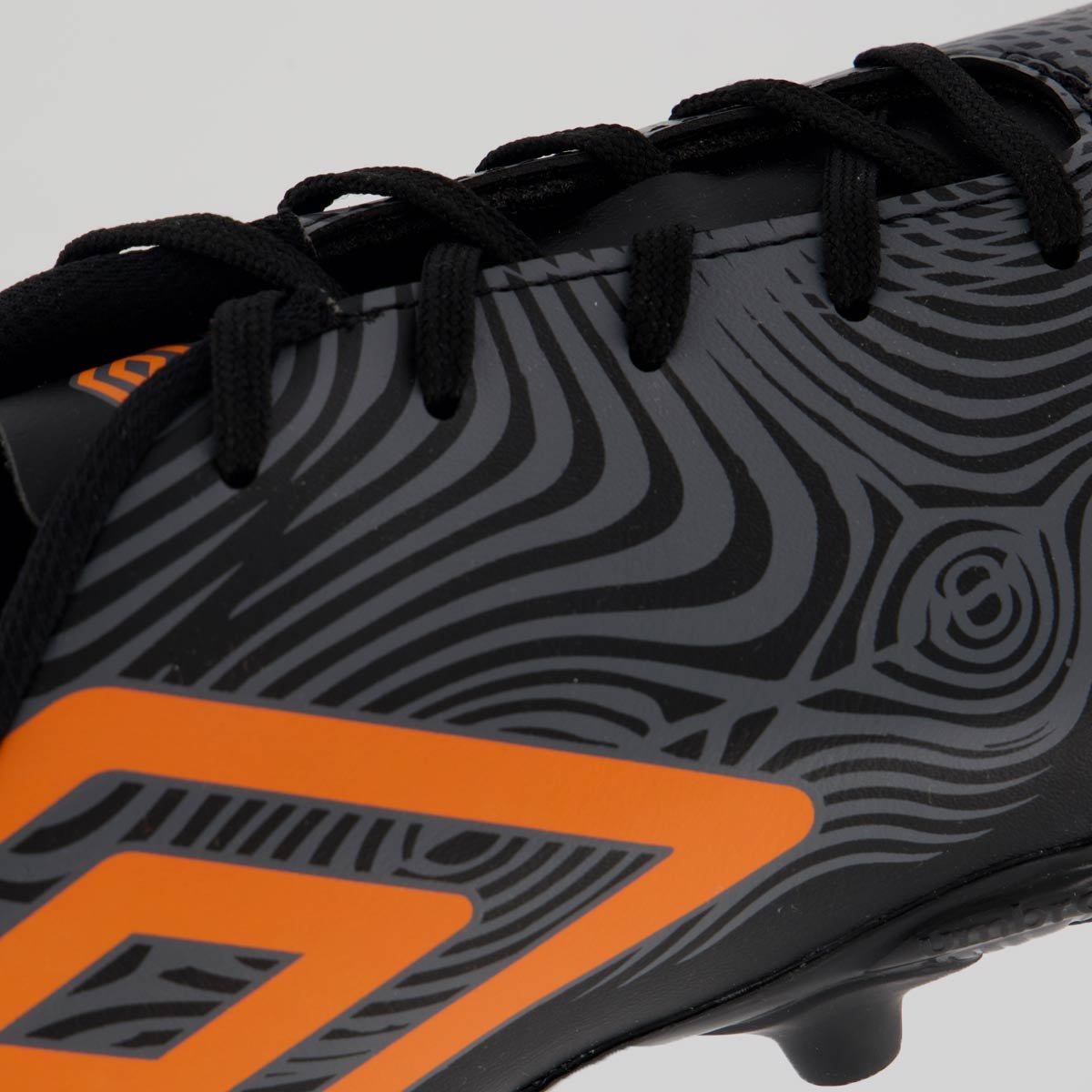 Chuteira Umbro Orbit Campo Preta e Laranja Preto/Laranja 7