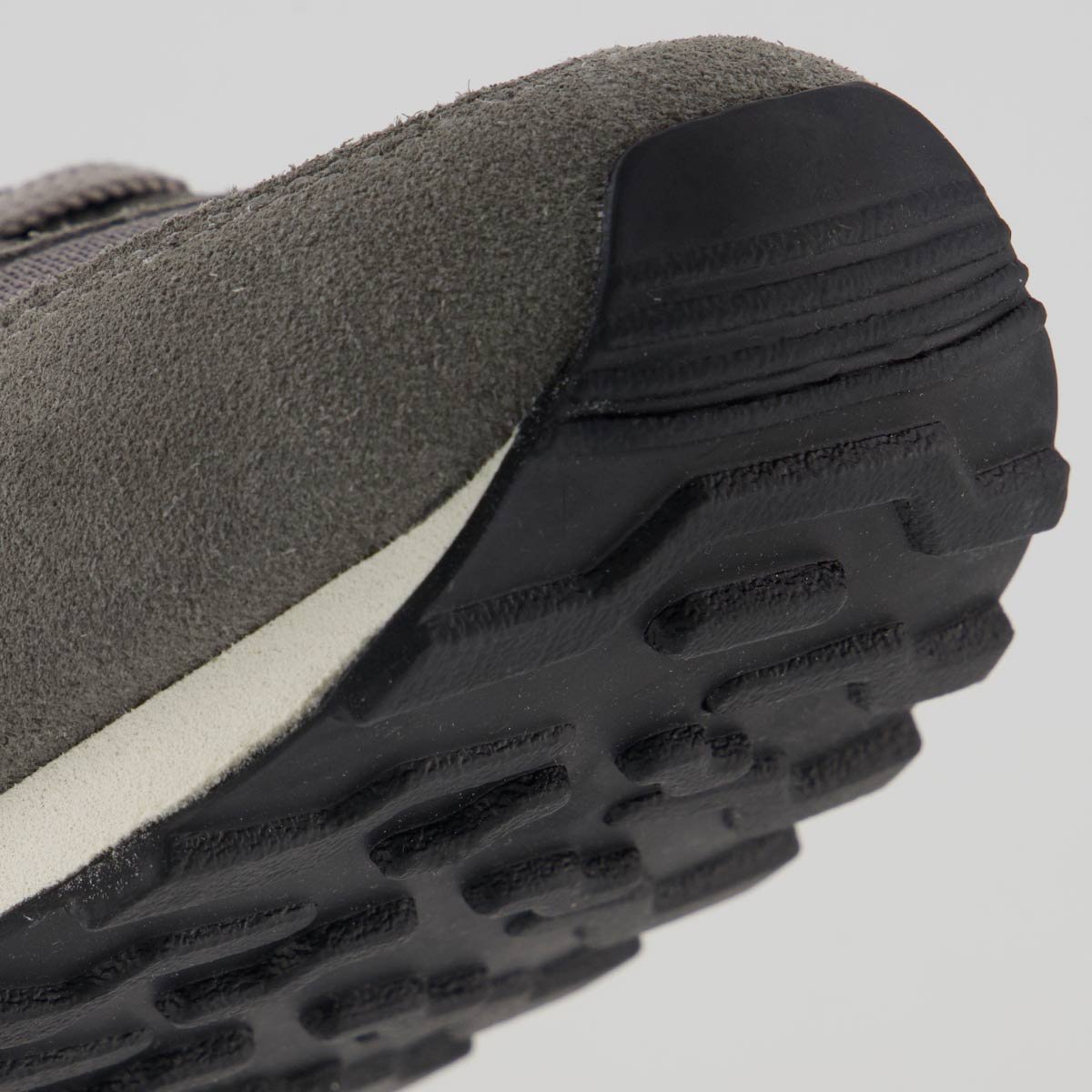 Tênis New Balance 373 V2 Cinza Escuro Cinza Escuro 8