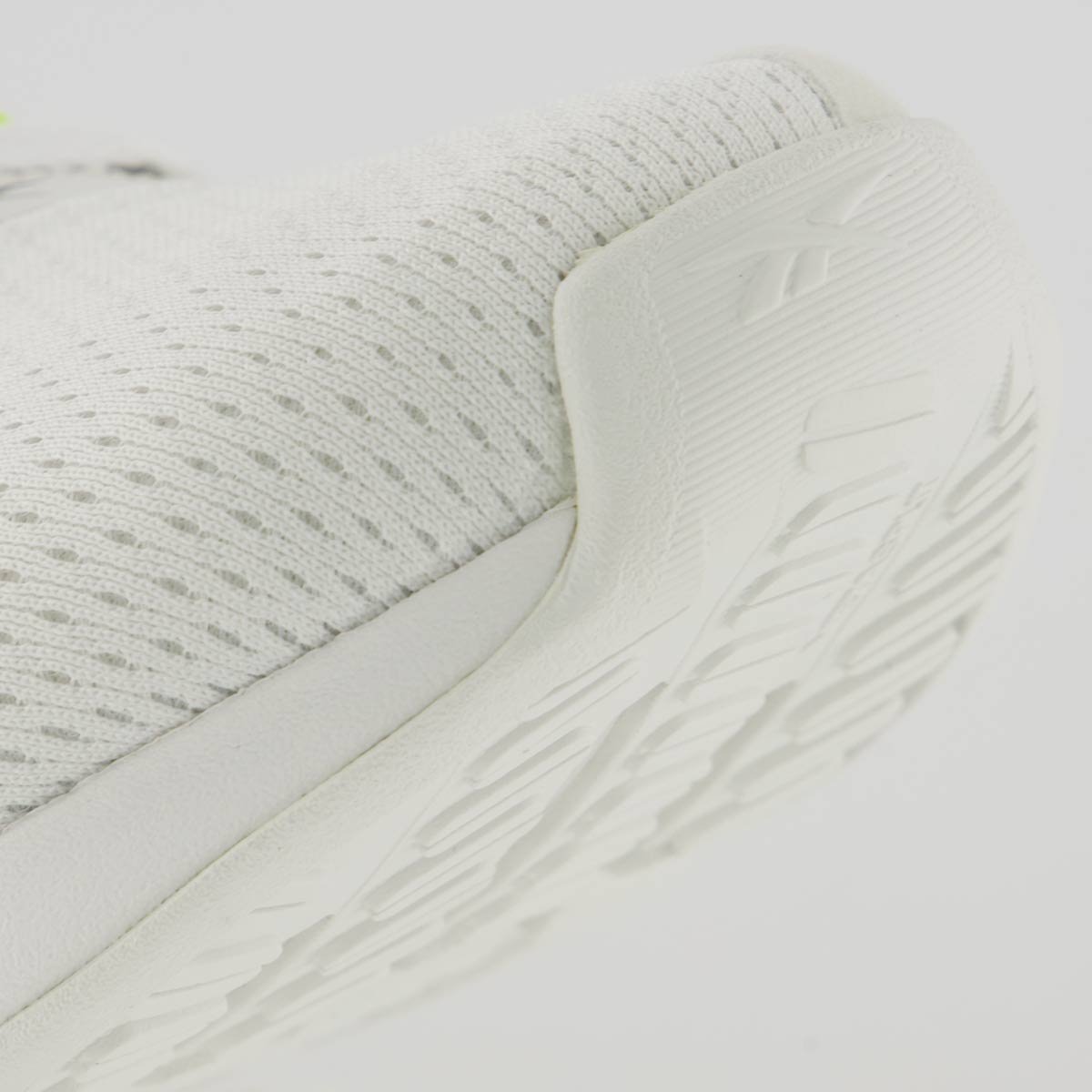 Tênis Reebok Nanoflex TR V2 Cinza Claro Cinza Claro 8