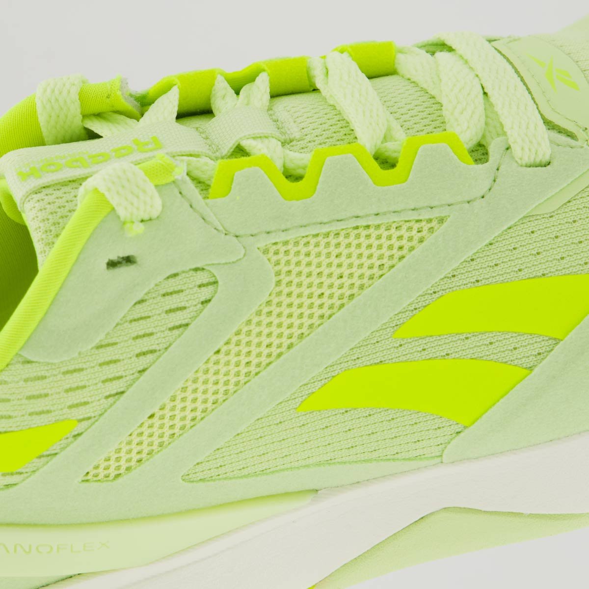 Tênis Reebok Nanoflex TR V2 Feminino Verde Verde 7
