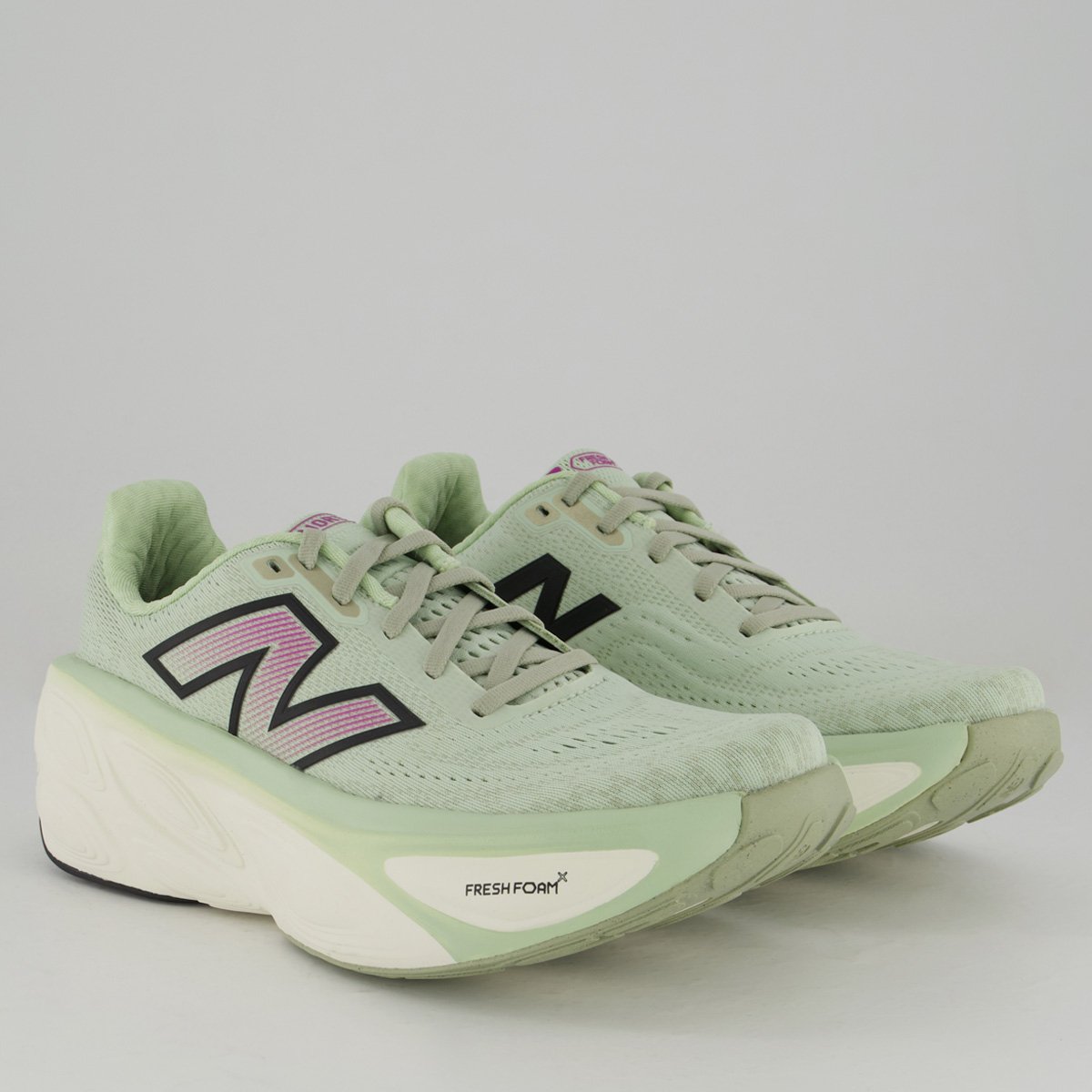 Tênis New Balance Fresh Foam X More V5 Feminino Verde Verde 5