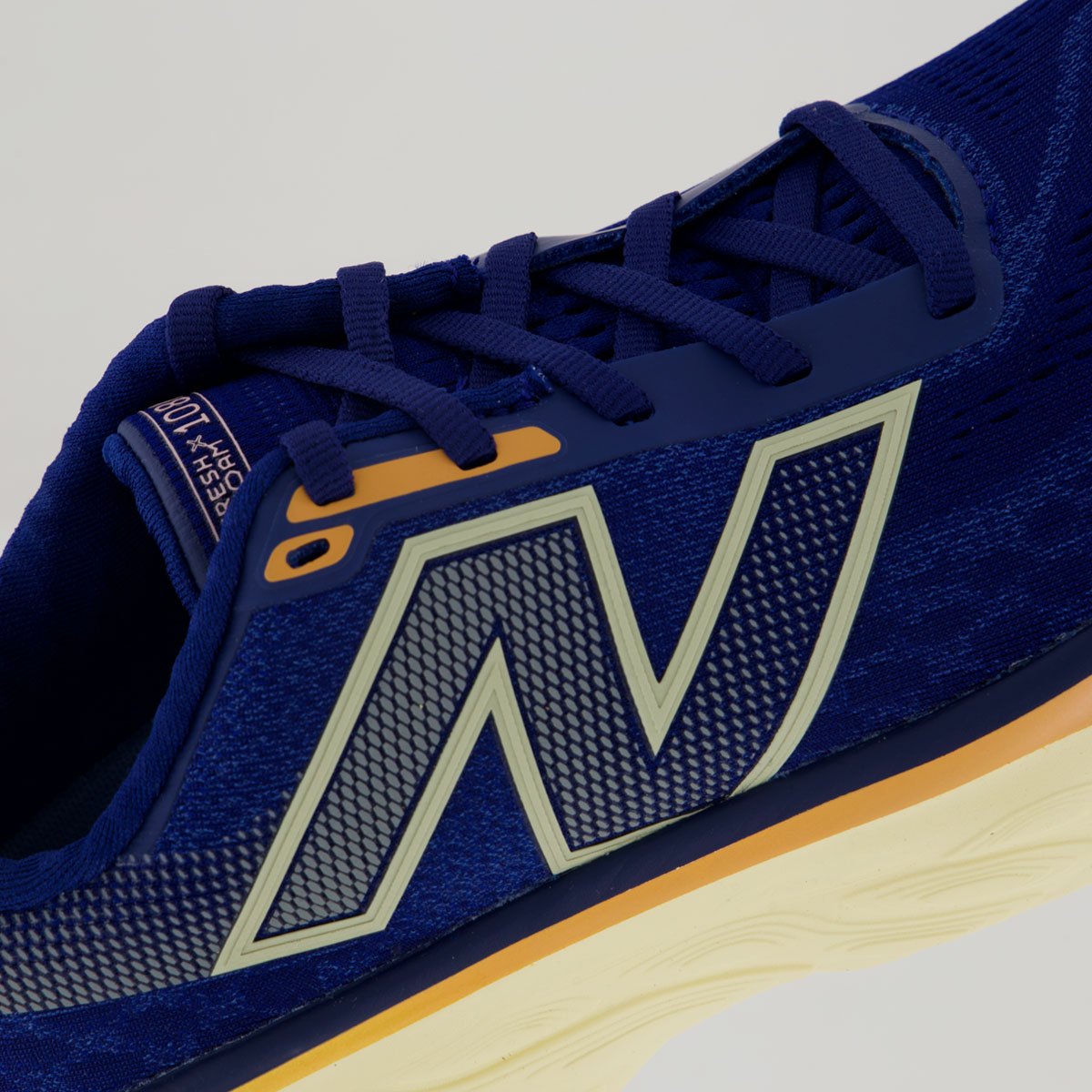 Tênis New Balance Fresh Foam X 1080 V14 Feminino Azul e Amarelo Azul/Amarelo 7