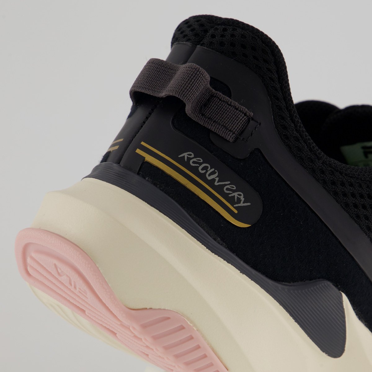 Tênis Fila Recovery Feminino Preto e Branco Preto/Branco 6