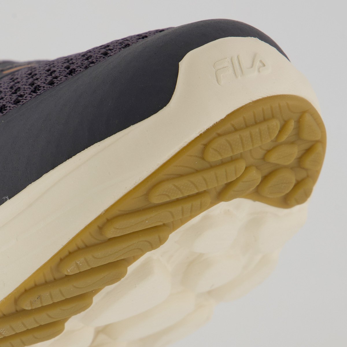 Tênis Fila Duality 2 Feminino Grafite e Preto Cinza 8