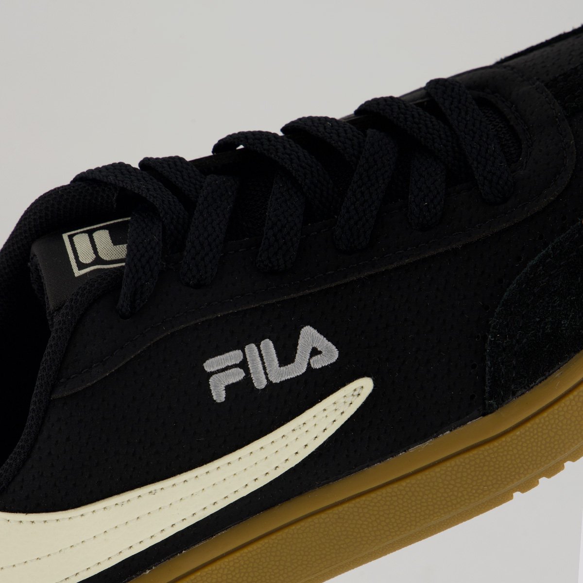 Tênis Fila Court 80 Preto e Creme Preto/Creme 7