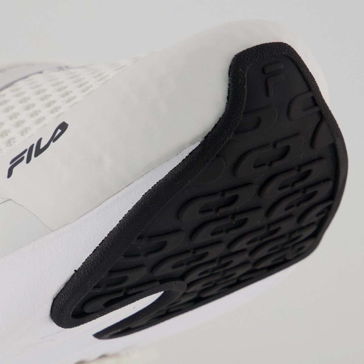 Tênis Fila Recovery Branco Branco/Preto/Verde 8