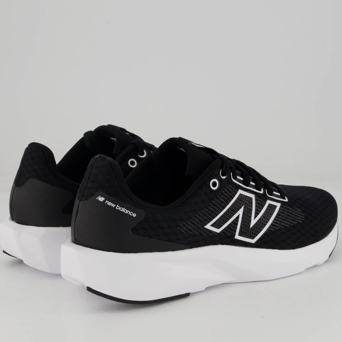 Tênis New Balance 413V3 Preto e Branco Preto/Branco 3