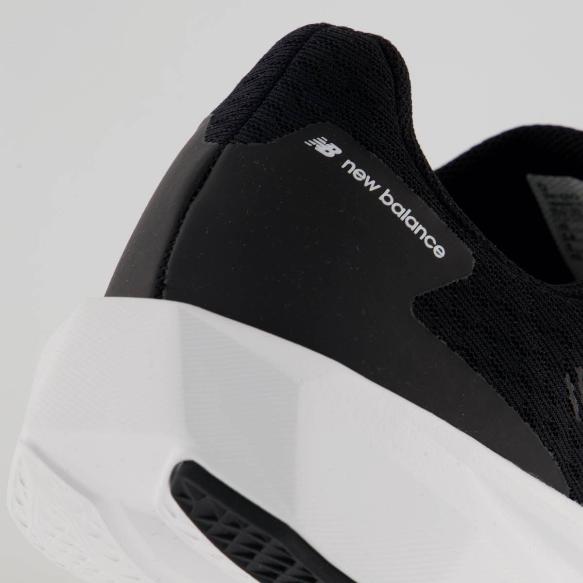 Tênis New Balance 413V3 Preto e Branco Preto/Branco 6