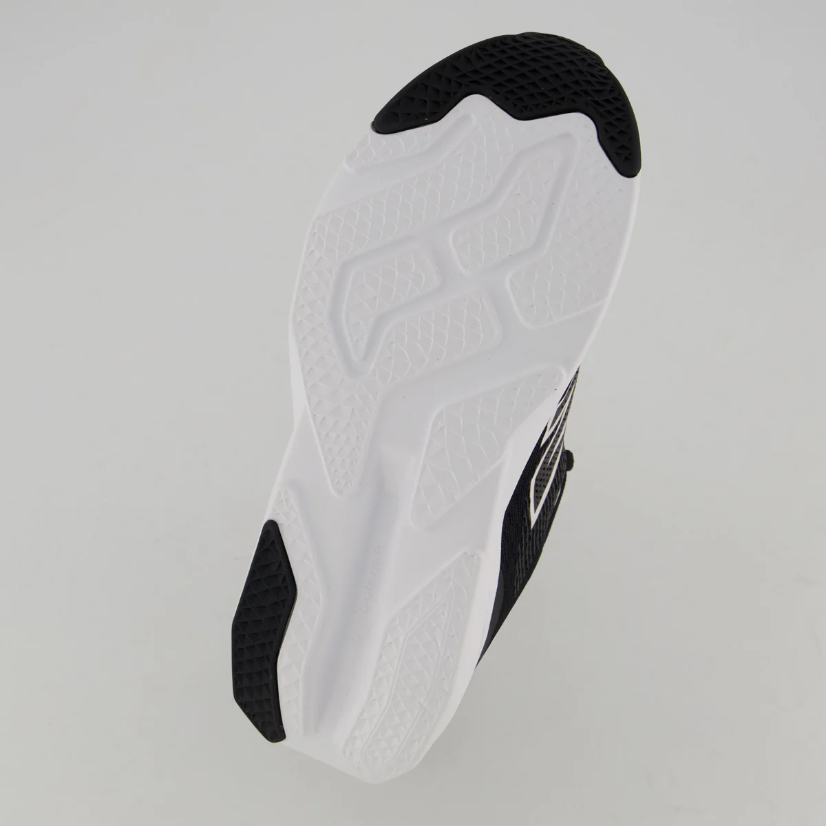 Tênis New Balance 413V3 Feminino Preto e Branco Preto/Branco 5