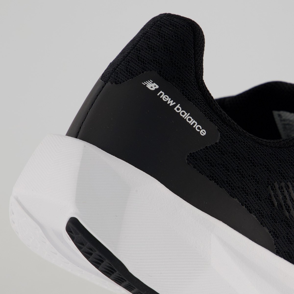 Tênis New Balance 413V3 Feminino Preto e Branco Preto/Branco 6