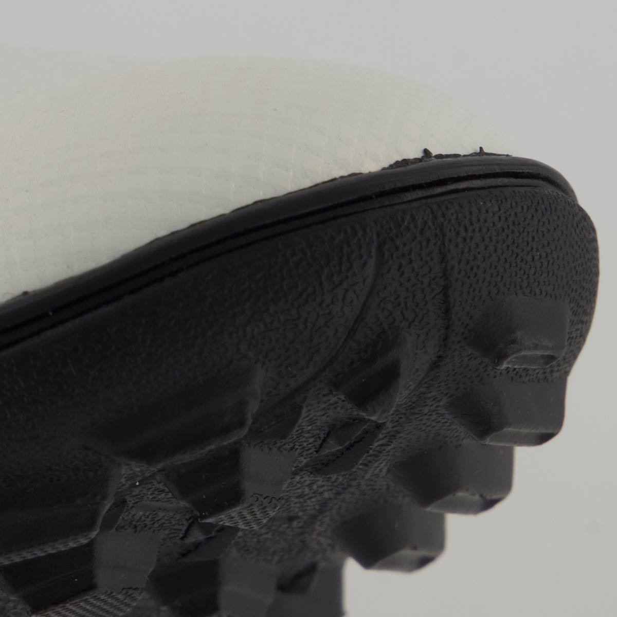 Chuteira Umbro Adamant Top Speed Society Juvenil Branca e Roxa Banco/Roxo 8