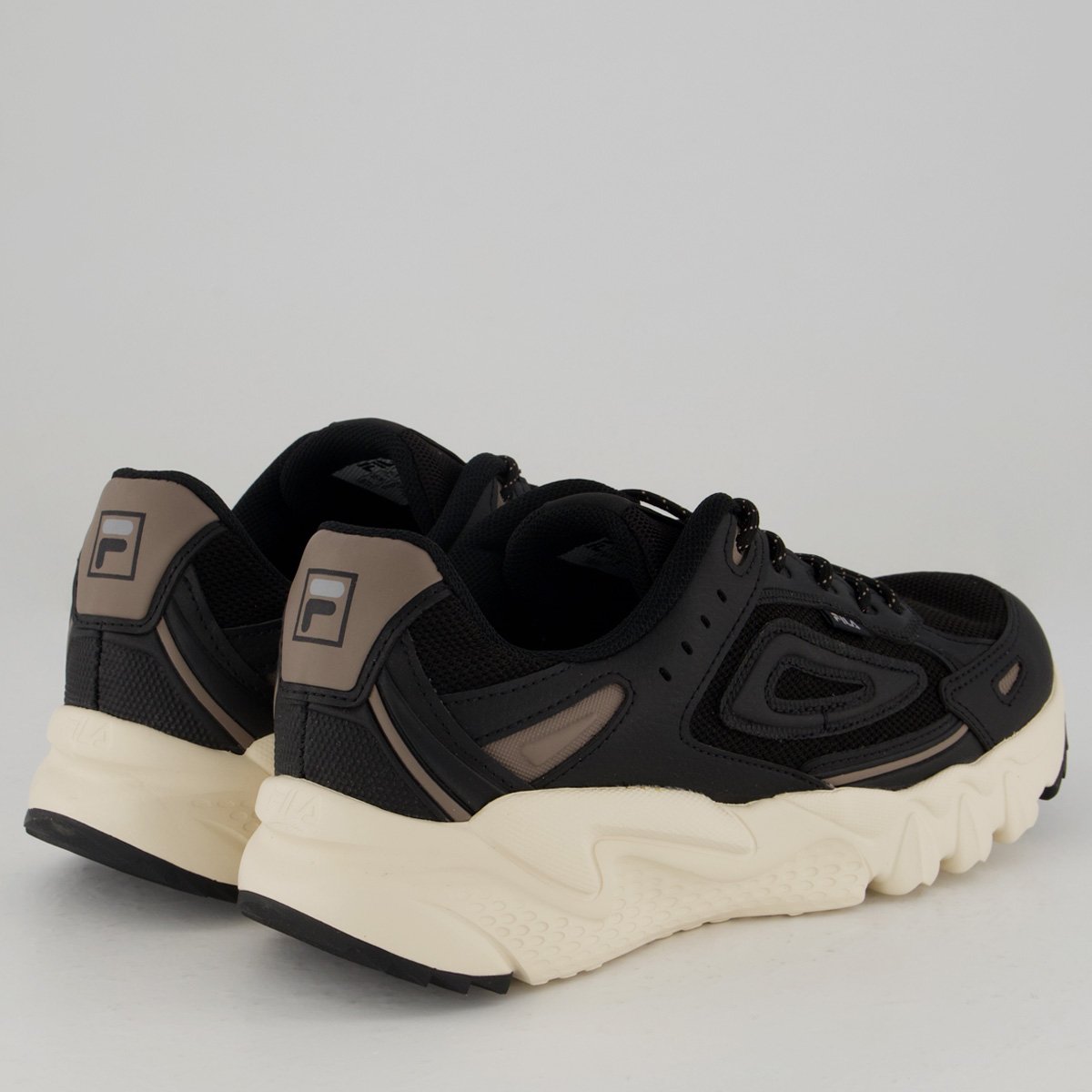 Tênis Fila Venture Tracer 2 Feminino Preto Preto 2