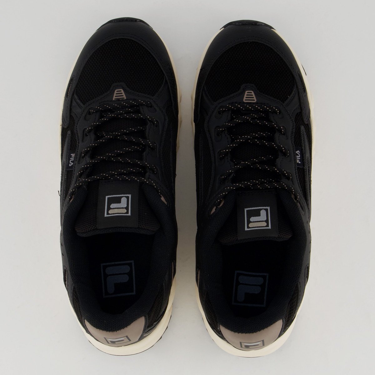 Tênis Fila Venture Tracer 2 Feminino Preto Preto 6