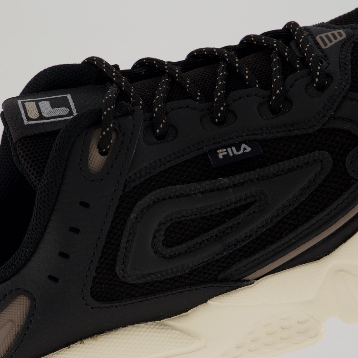 Tênis Fila Venture Tracer 2 Feminino Preto Preto 4