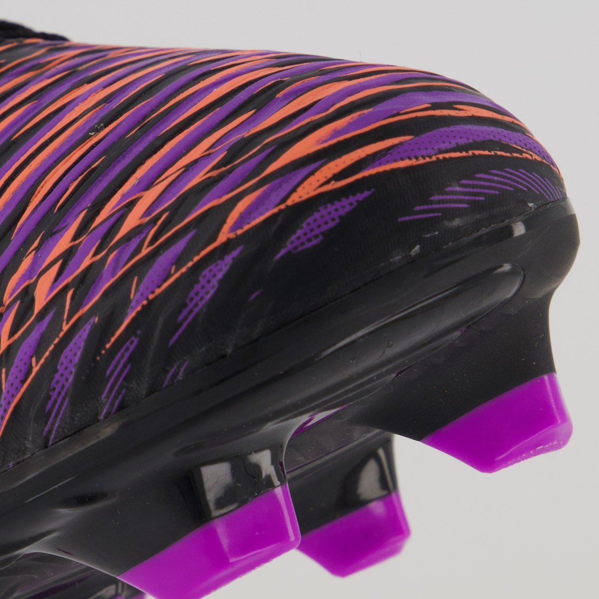 Chuteira Puma Future 8 Neymar Play FG/AG Campo Preta e Roxa Preto/Roxo 8