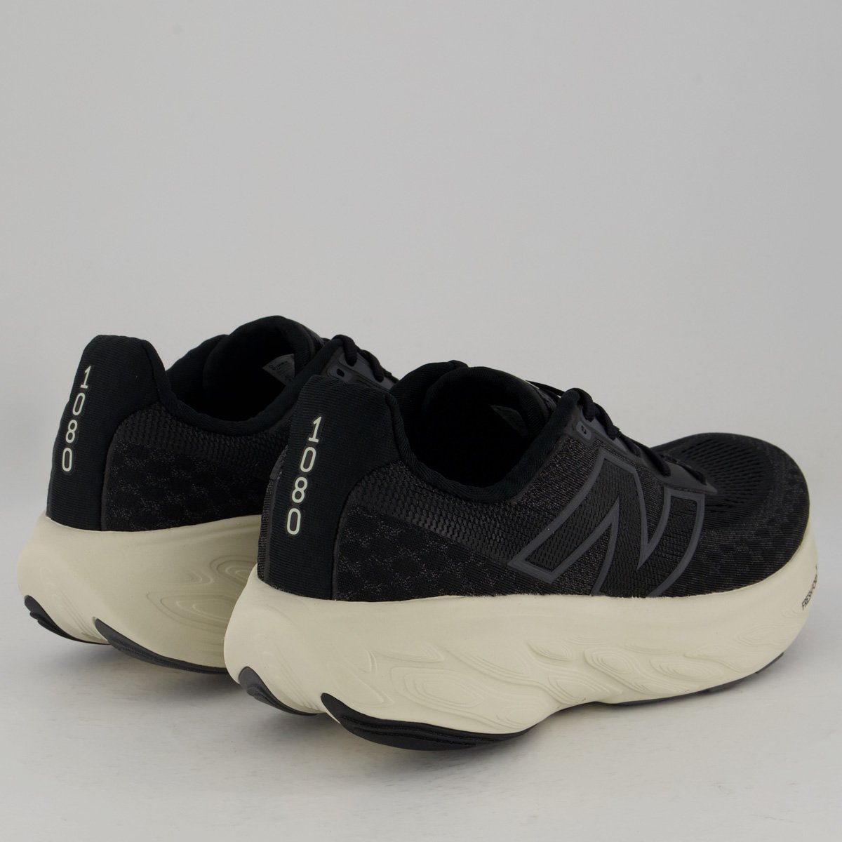 Tênis New Balance Fresh Foam X 1080v14 Preto e Cinza Preto/Cinza 3
