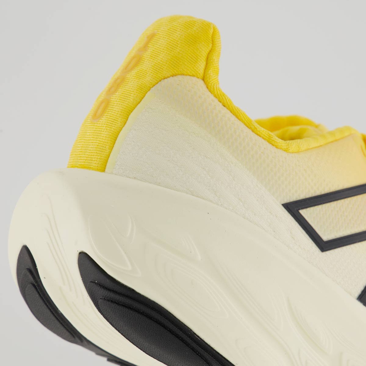 Tênis New Balance Fresh Foam X 1080v14 Amarelo Amarelo 6