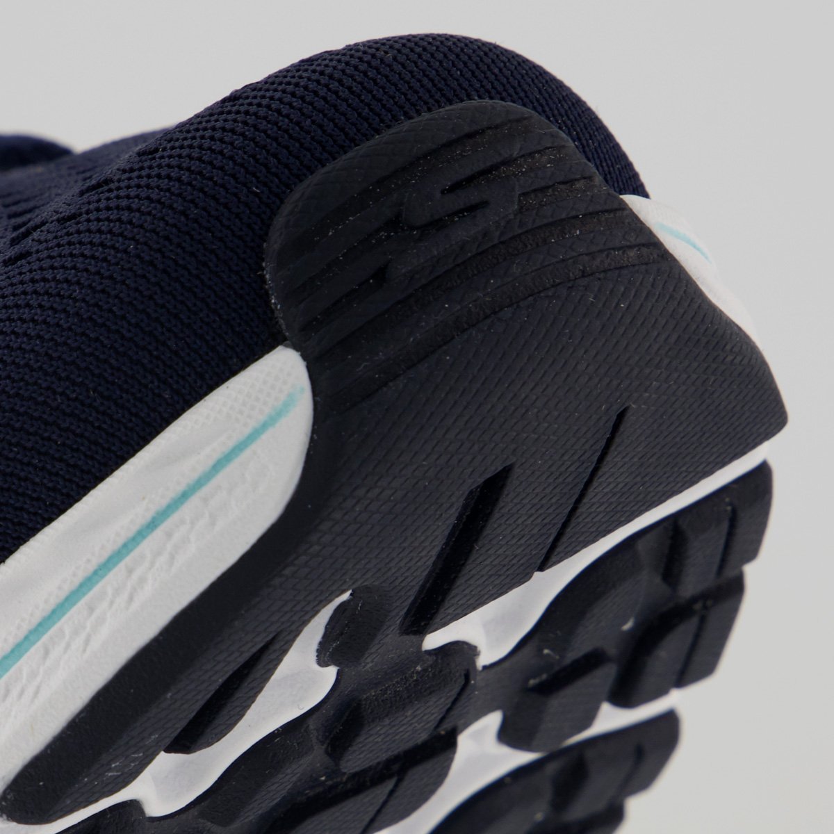 Tênis Skechers Go Run Consistent 2.0 Feminino Marinho Azul Marinho 8
