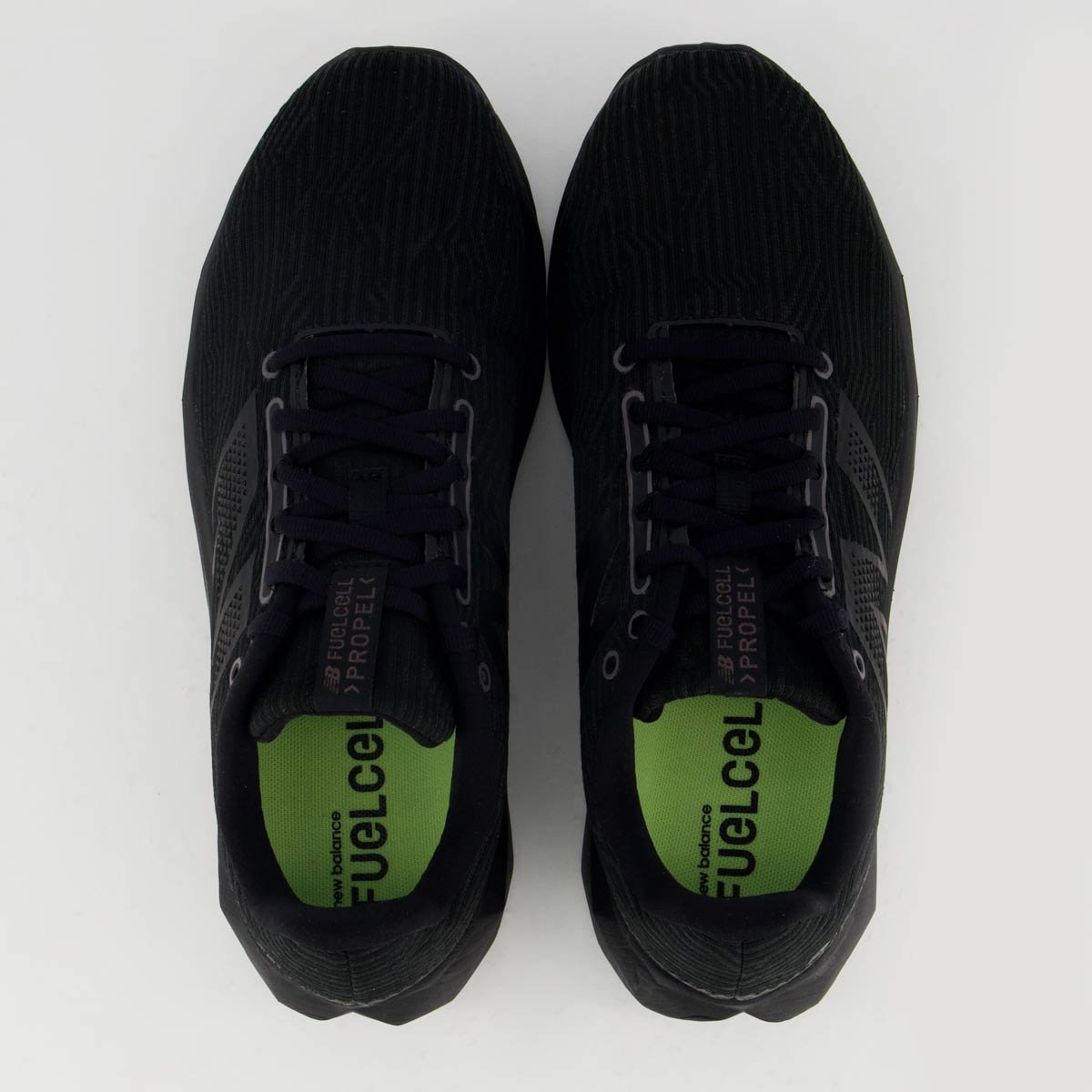 Tênis New Balance Fuelcell Propel V5 Preto Preto 4