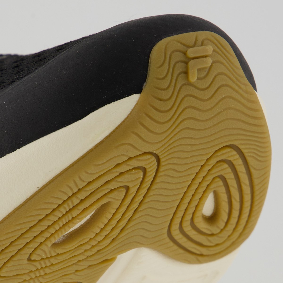 Tênis Fila Improve Preto e Bege Preto/Bege 8