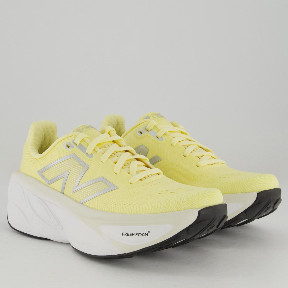 Tênis New Balance Fresh Foam X More V5 Feminino Amarelo Amarelo 2