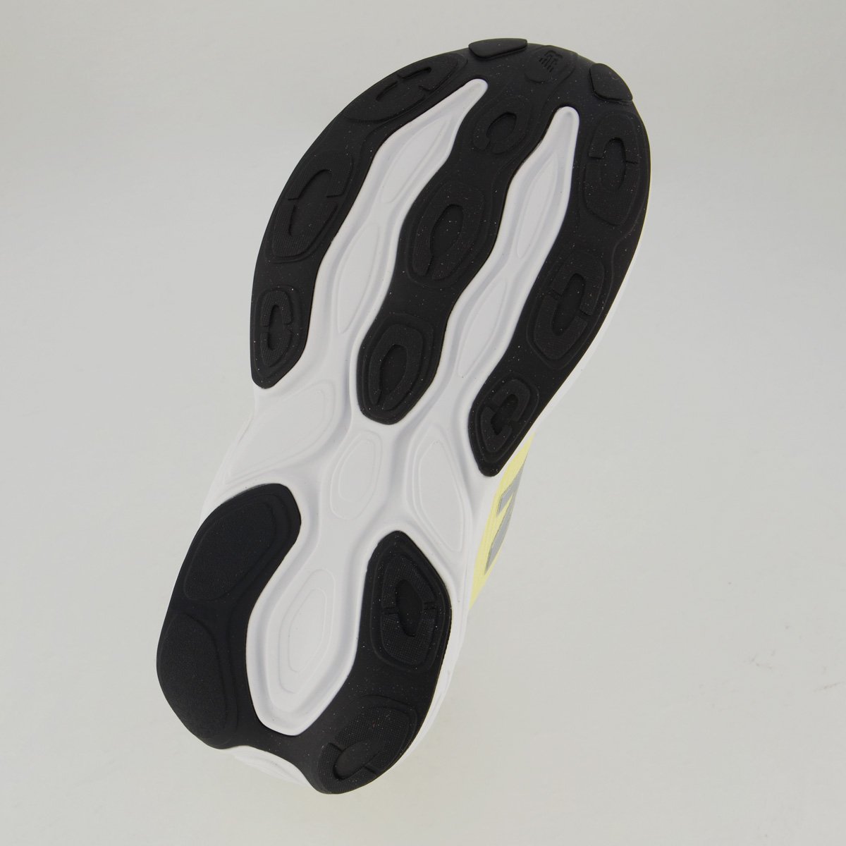 Tênis New Balance Fresh Foam X More V5 Feminino Amarelo Amarelo 5