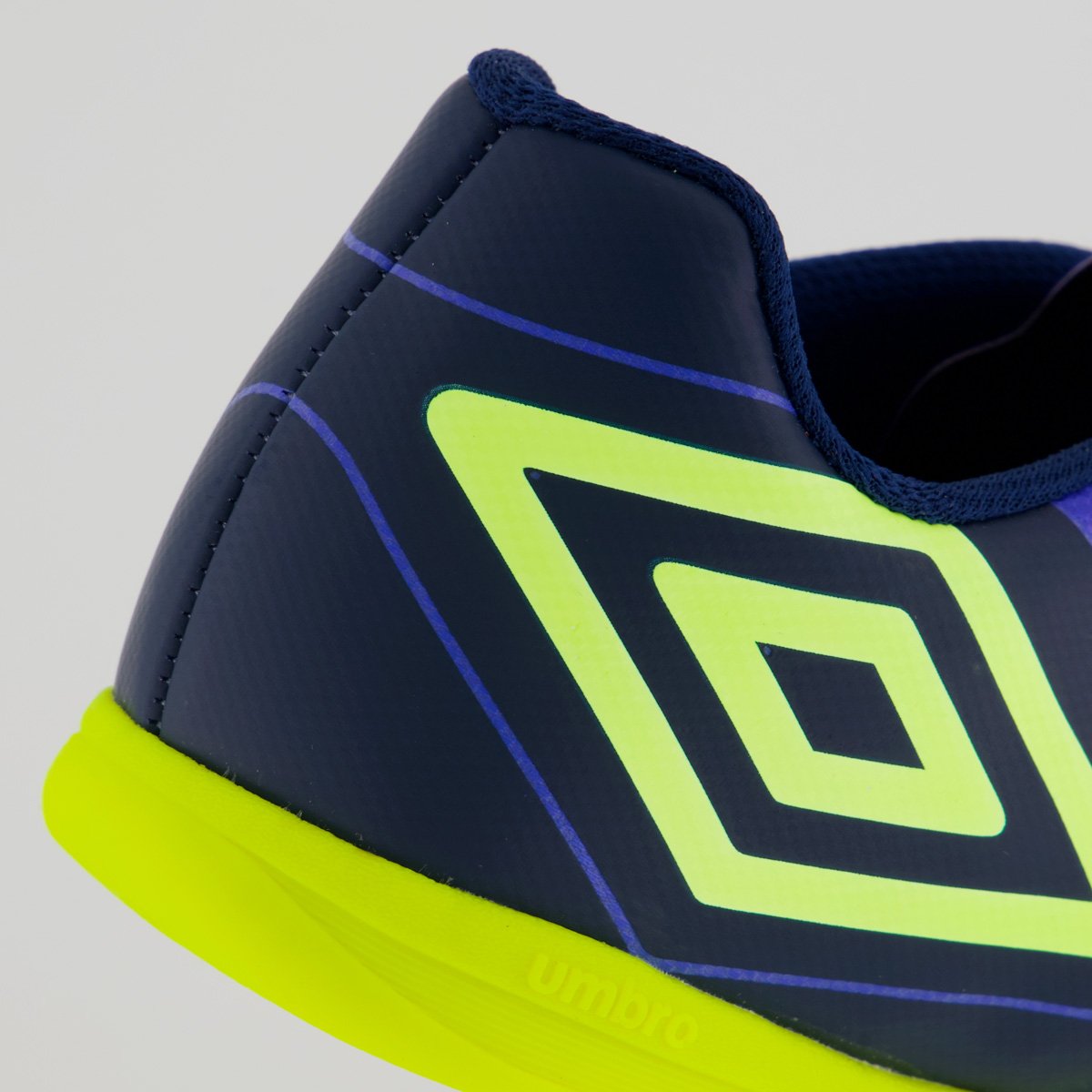 Chuteira Umbro Fifty VI Futsal Juvenil Azul e Verde Azul/Verde 6