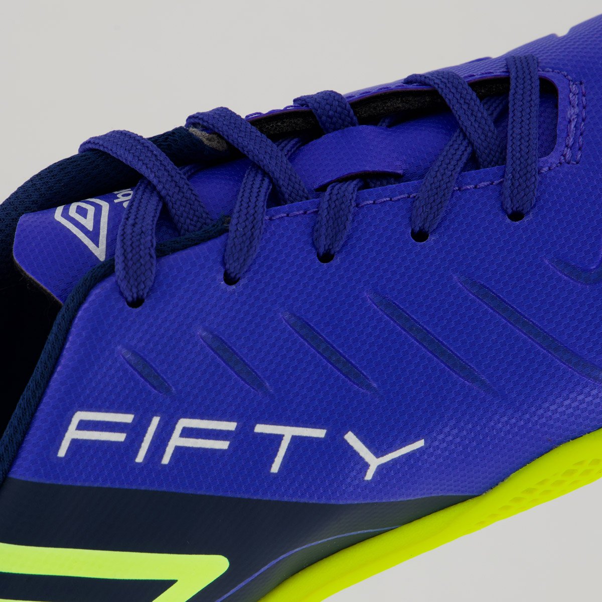 Chuteira Umbro Fifty VI Futsal Juvenil Azul e Verde Azul/Verde 7