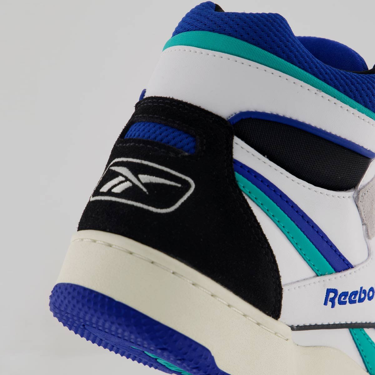 Tênis Reebok BB 4000 II Mid Branco e Azul Branco/Azul 6
