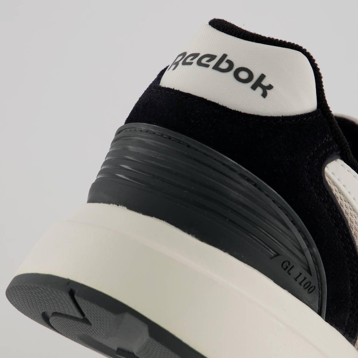 Tênis Reebok GL1100 Preto e Bege Preto/Bege 6