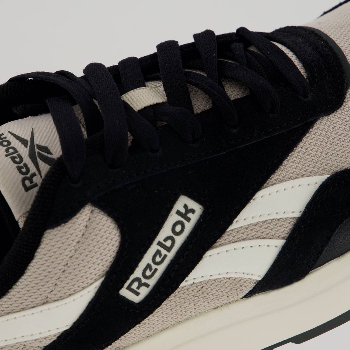 Tênis Reebok GL1100 Preto e Bege Preto/Bege 7