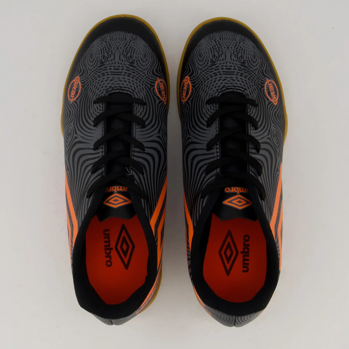Chuteira Umbro Orbit Futsal Preta e Laranja Preto/Laranja 4