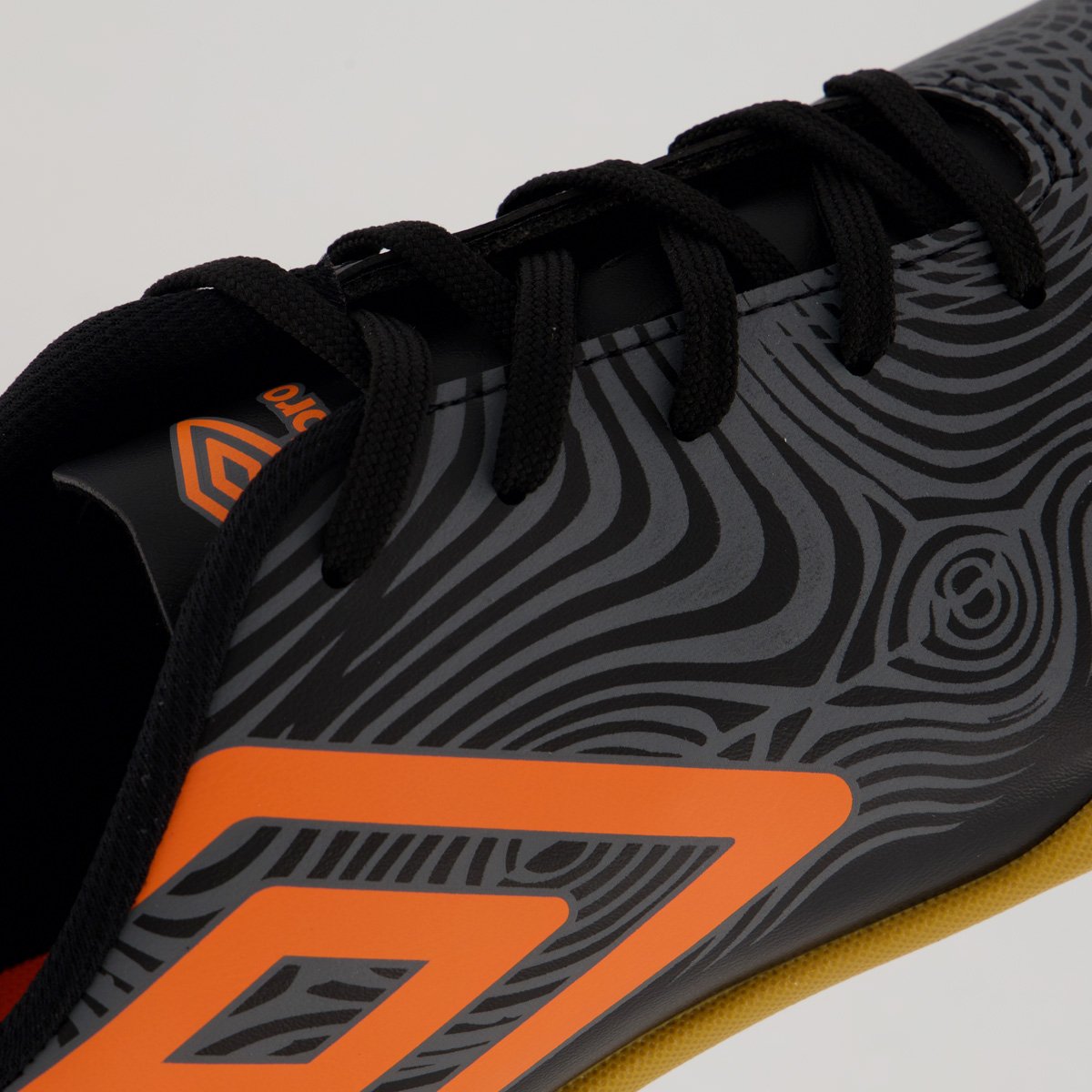 Chuteira Umbro Orbit Futsal Preta e Laranja Preto/Laranja 7