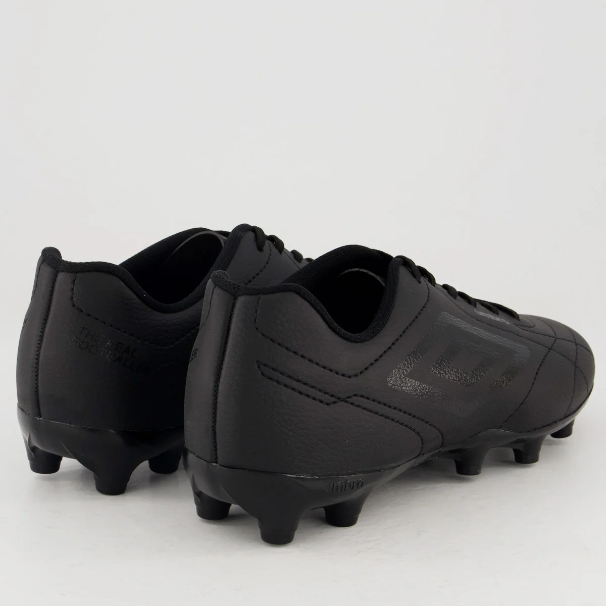 Chuteira Umbro Class Footballer Campo Preta 3