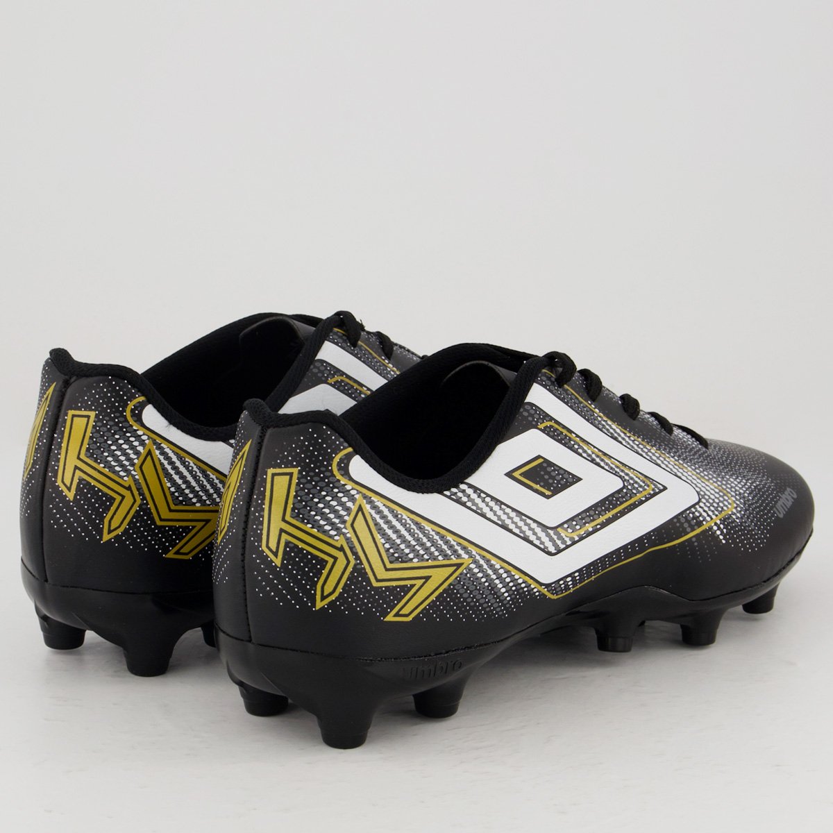 Chuteira Umbro Heatmap Campo Preta e Branca Preto/Branco 3