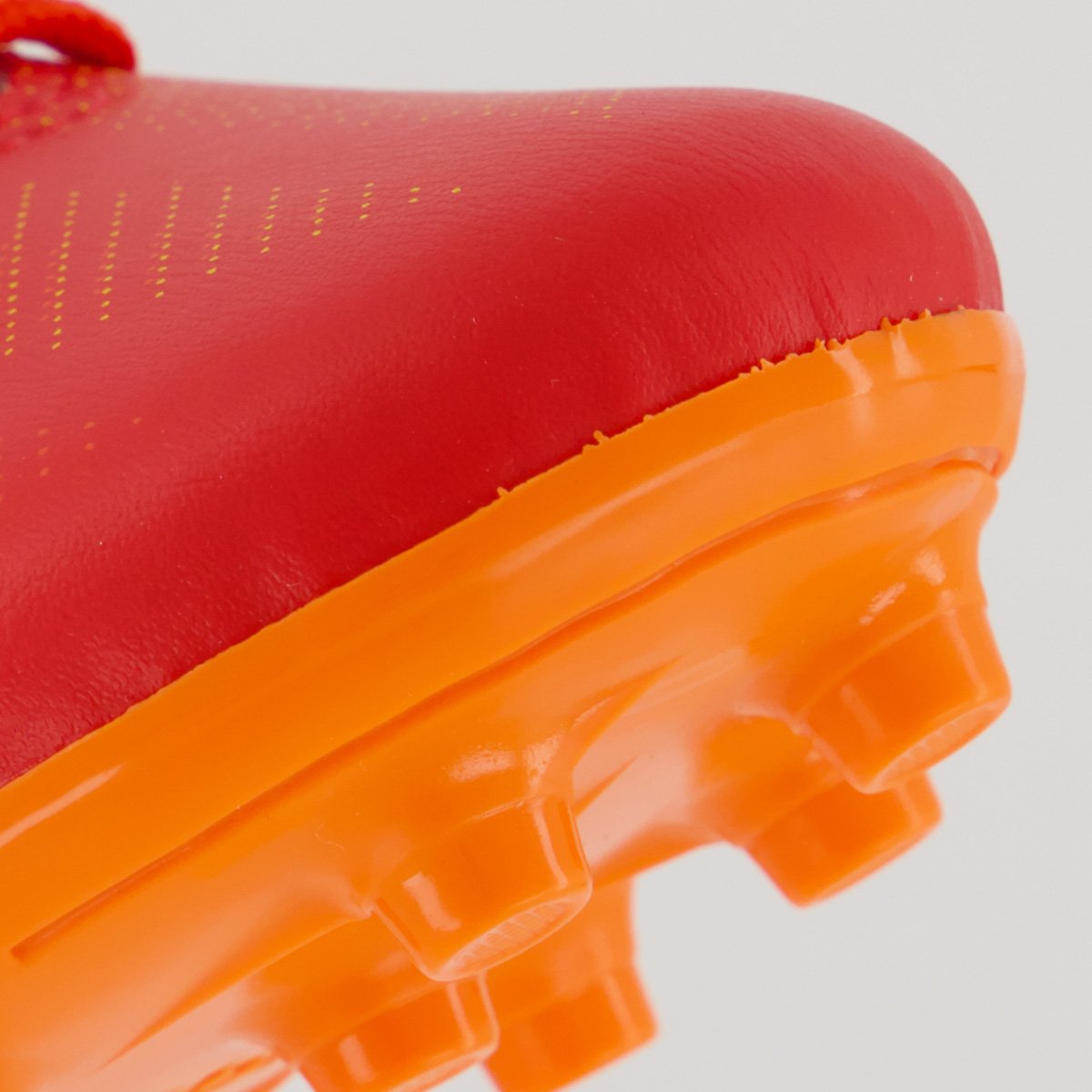 Chuteira Umbro Heatmap Campo Juvenil Vermelha e Laranja Vermelho/Laranja 8